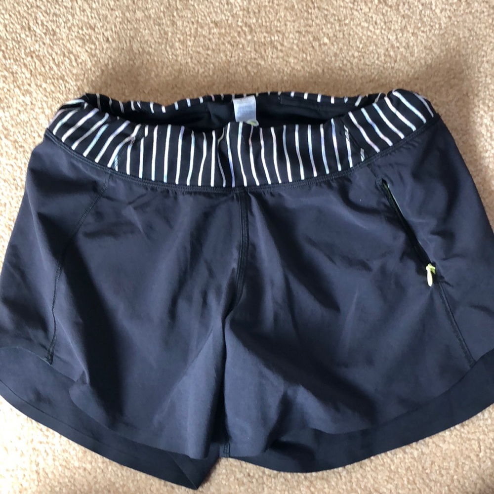 ivivva shorts size 14 (around lulu sz 4)